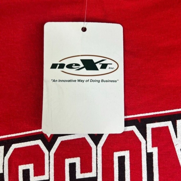University of Wisconsin Badgers‎ Next Red T-Shirt Mens XL Cotton - Picture 6 of 10